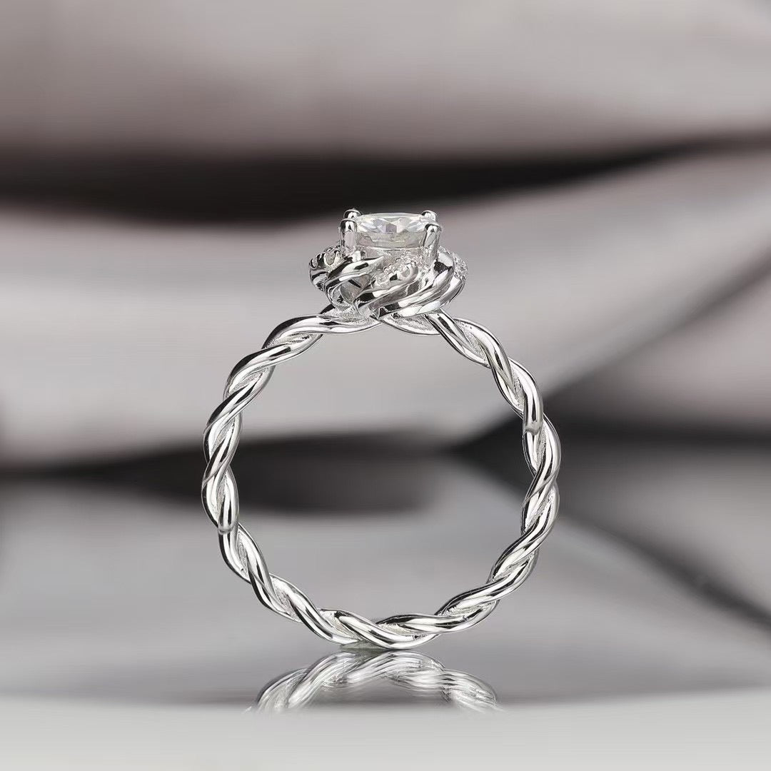(Twist)1ct moissanite ring