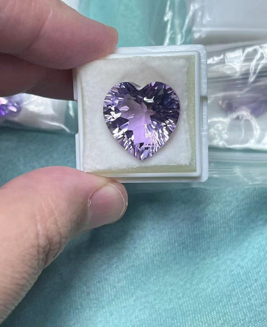5ct loose heart cut amethyst
